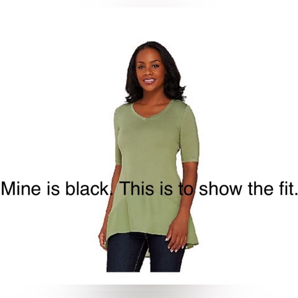 LOGO by Lori Goldstein Short Sleeve Knit Top With Chiffon Trim. Black. 2X